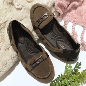 ⫸ B. Makowsky Loafer Ballet Flats Brown Suede
